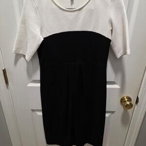 Isabella Oliver Maternity Color Block Dress Black White Half Sleeve Size 2